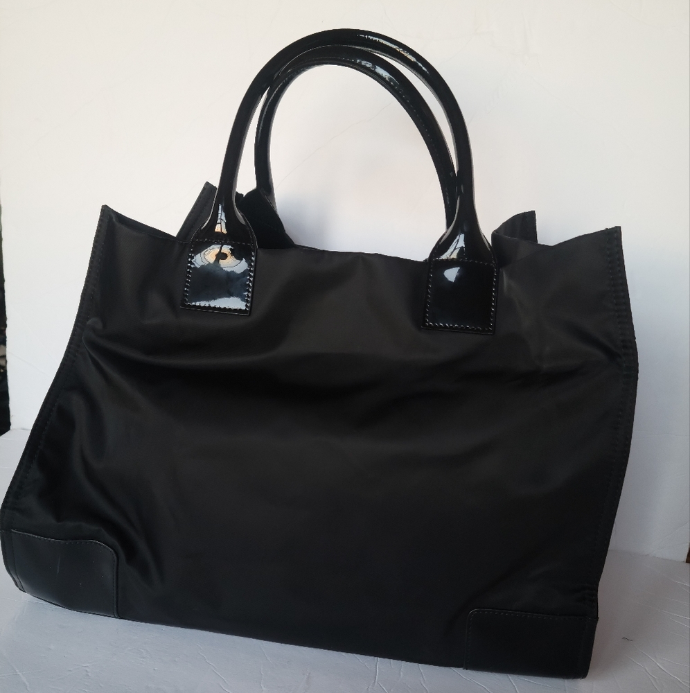 Tory Burch Ella patent nylon tote - Picture 4 of 9